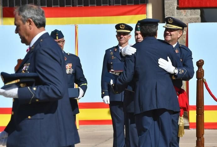 10/12/2019 TELDE.  El Mando Aéreo de Canarias celebra la festividad de Nuestra Señoara del Loreto, Patrona del Ejército del Aire, con imposición de condecoraciones, homenaje alos Caídos y Desfile.  Fotógrafa: YAIZA SOCORRO.  | 10/12/2019 | Fotógrafo: Yaiza Socorro