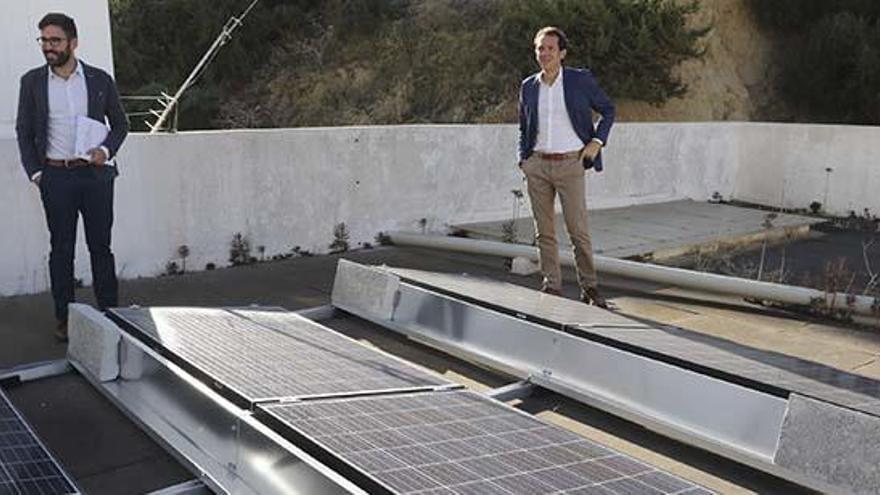 El Govern cree que antes de 2050 Ibiza se debe abastecer con energía solar