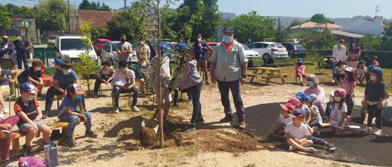 Acto del Día del Medio Ambiente  en el CEIP Valle-Inclán