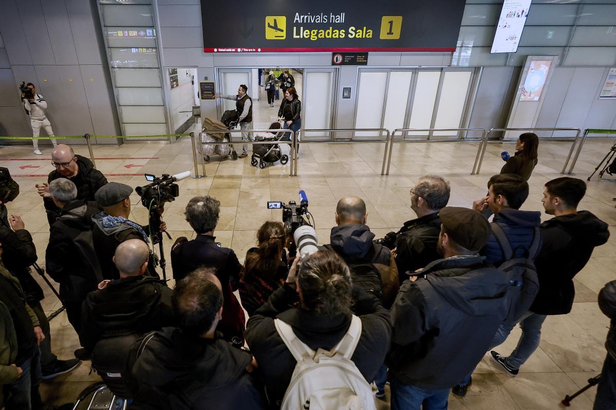 Luis Rubiales, trasladado por la Guardia Civil a su llegada a Madrid