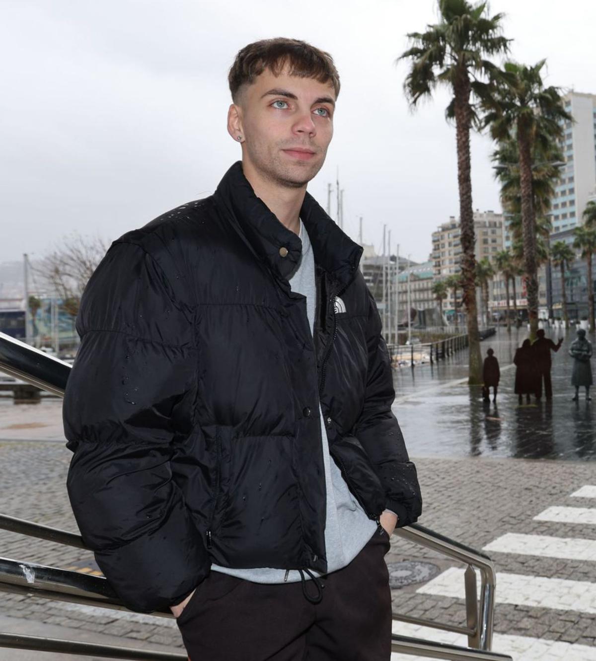 Guzmen, esta semana en la Estación Marítima de Vigo. 
|  José Lores