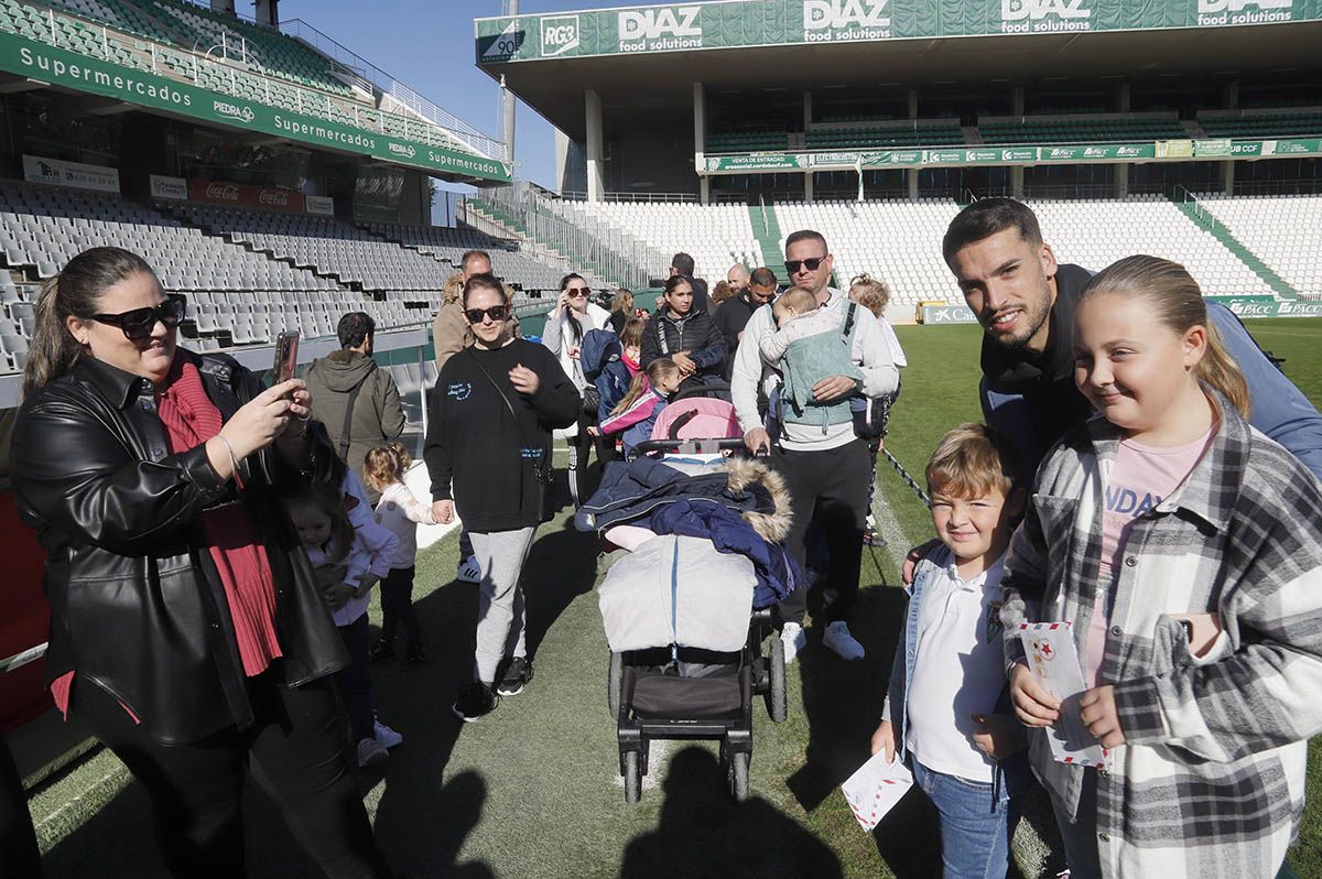 Los Reyes Magos visitan al Córdoba CF en el Arcángel