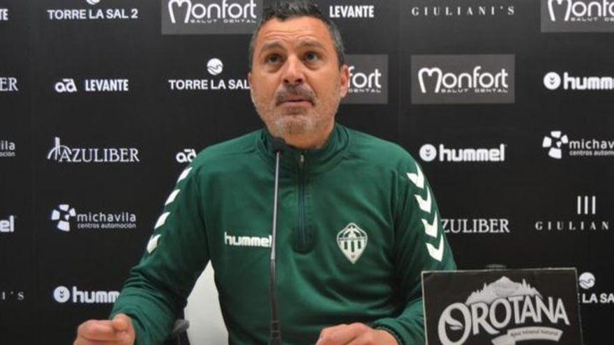 Escobar: &quot;A pesar de la euforia que envuelve al Castellón, plantilla y técnicos nos hemos abstraído&quot;