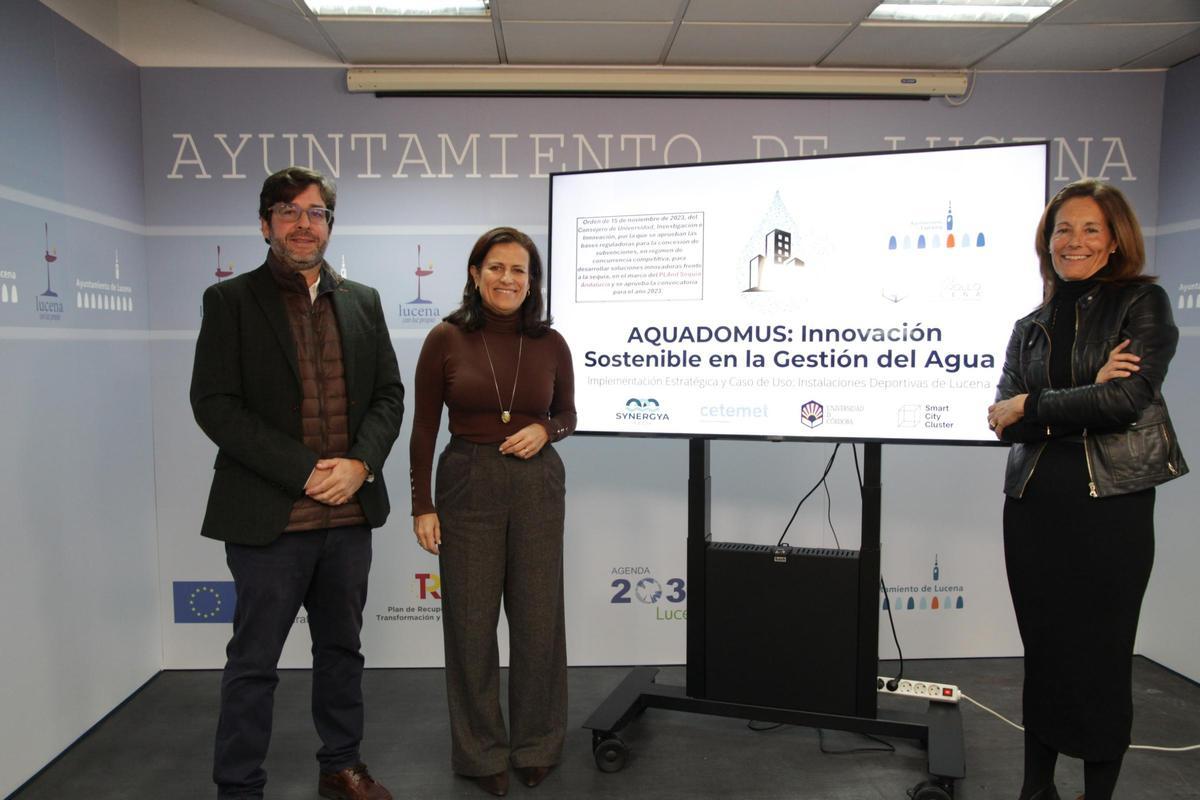 Presentación del proyecto Aquadomus en el ayuntamiento de Lucena.