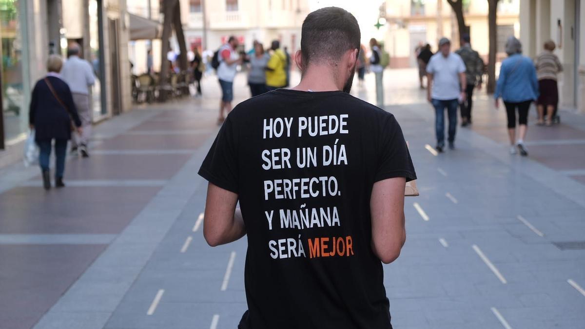 El olor se ha notado en pleno casco urbano de Elche