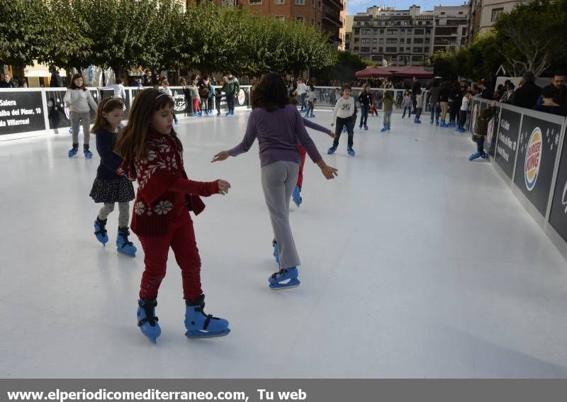 GALERÍA DE FOTOS -- Castellón sobre hielo en Navidad