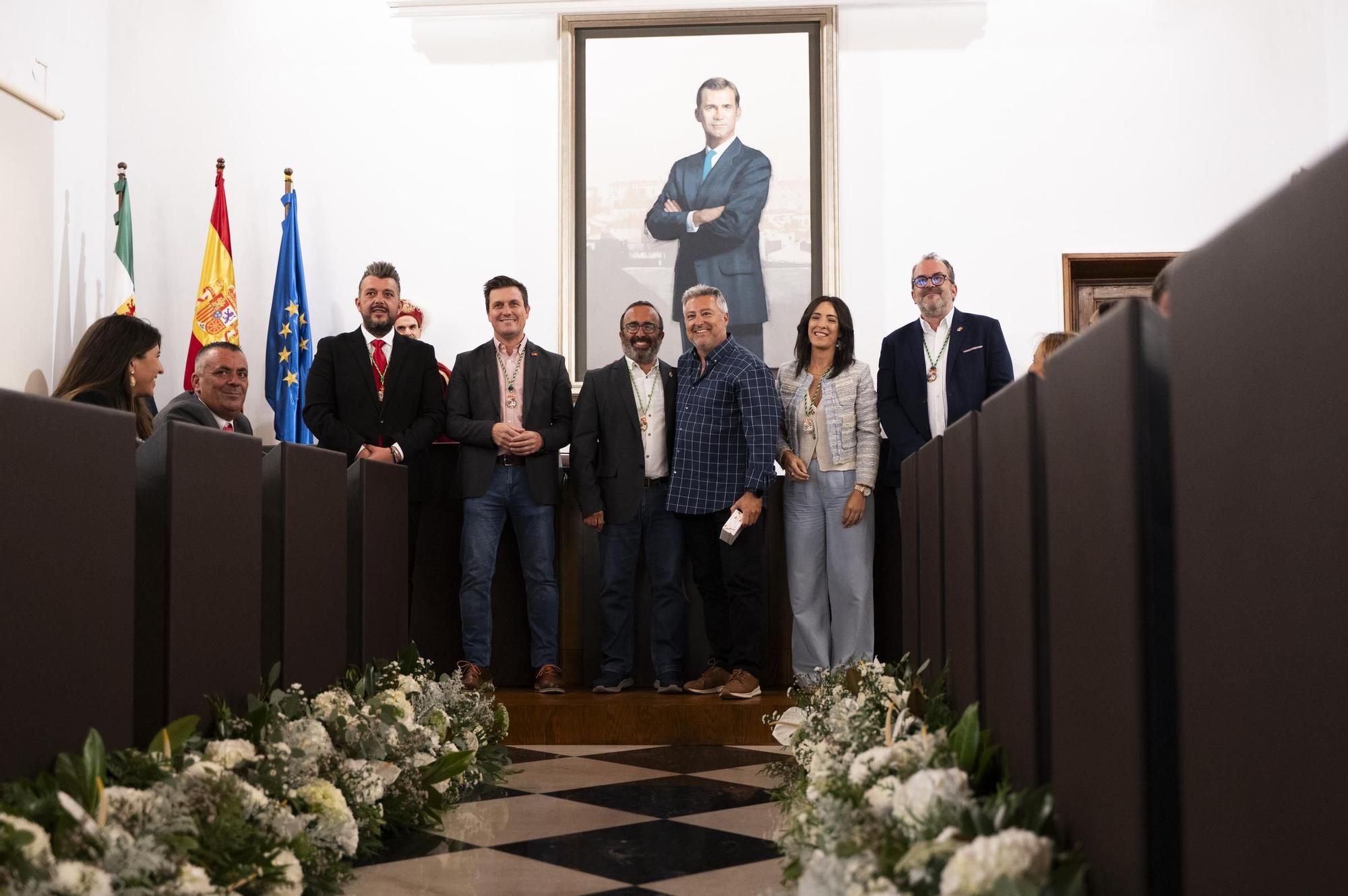 Fotogalería | Homenaje de la Diputación de Cáceres a 31 trabajadores jubilados y tres que han fallecido en el último año