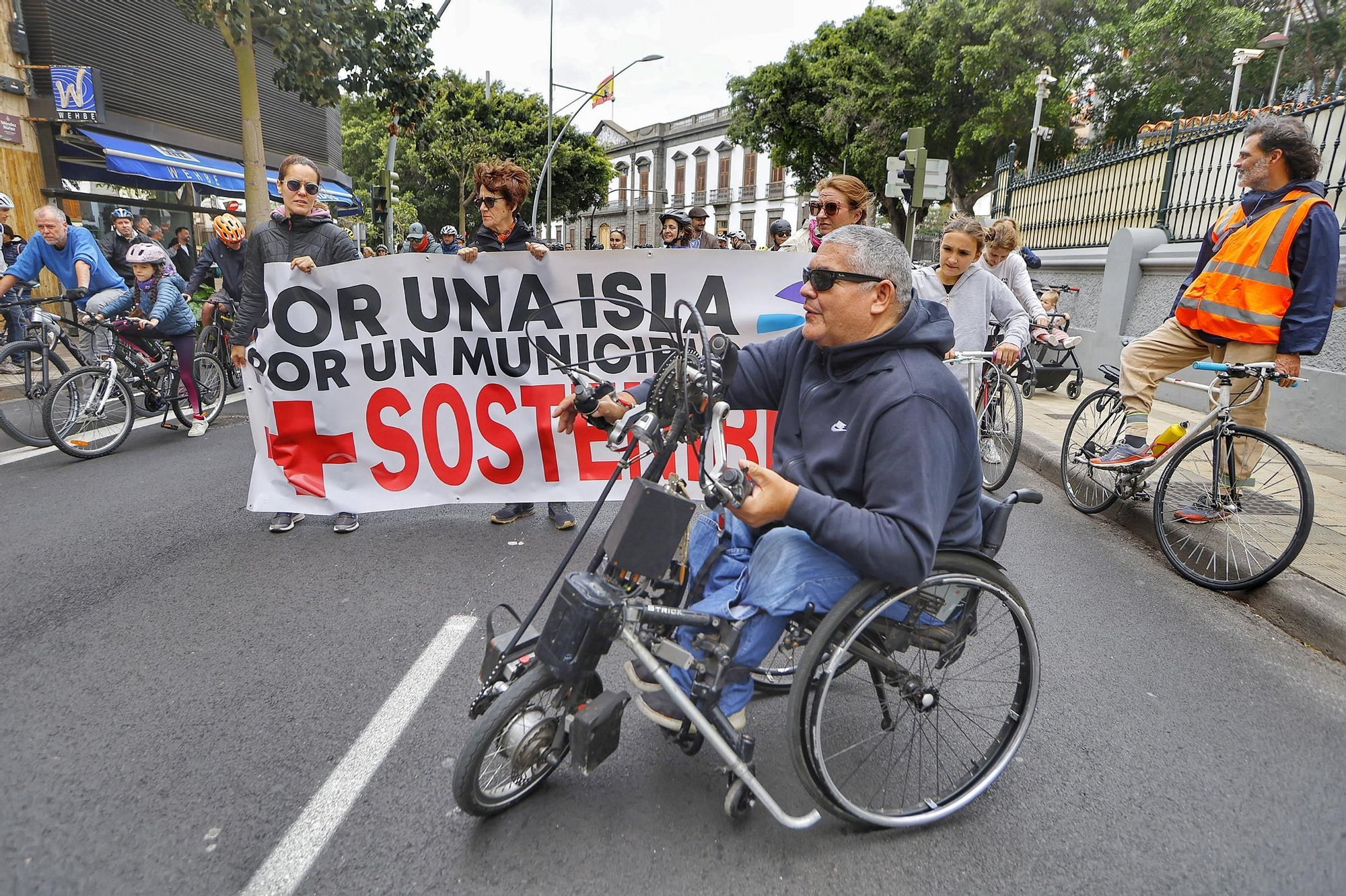 Manifestación a favor de los carriles bicis en Santa Cruz de Tenerife
