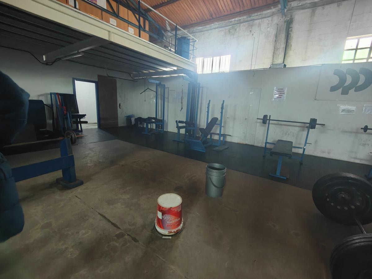 El gimnasio sufre alarmantes filtraciones.