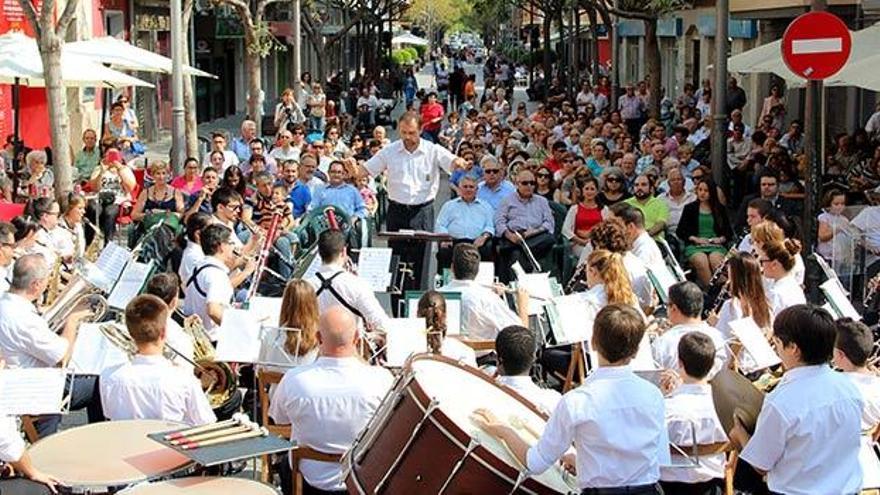 San Vicente conmemora el 9 d&#039;Octubre con un concierto de la Sociedad La Esperanza y una obra en valenciano del Grupo de Teatro Raspeig