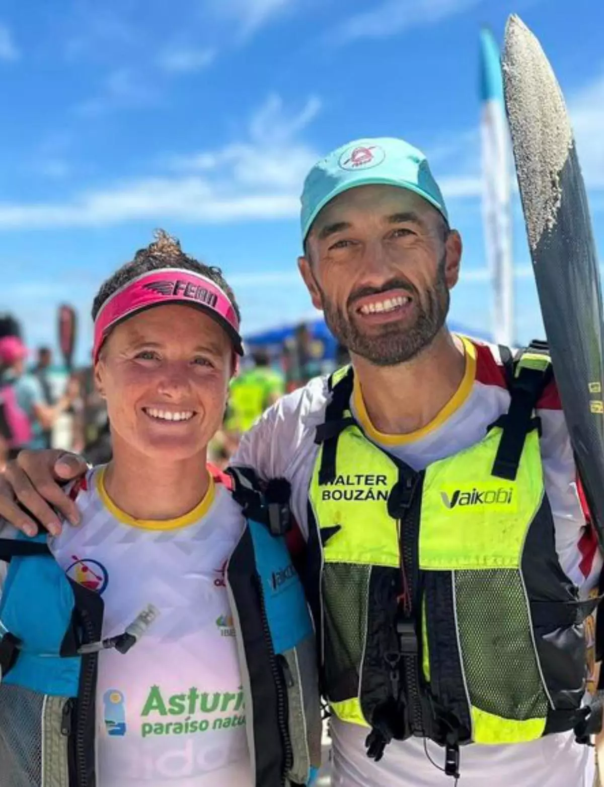 Walter Bouzán y Judit Vergés, campeones del Mundo de kayak de mar, toman contacto con el Sella