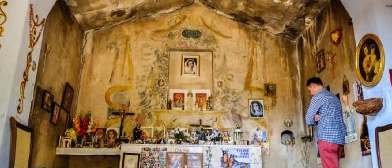 La ermita de Las Cañadas de Elda presenta en la actualidad un estado de avanzado deterioro.