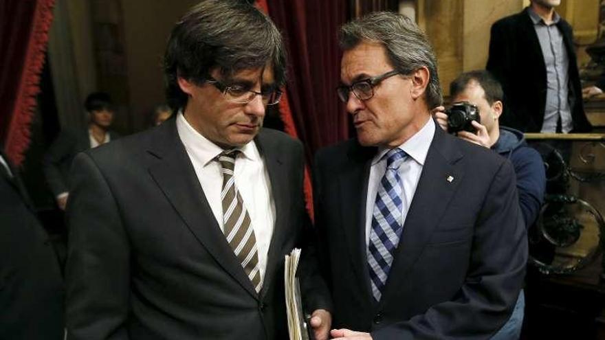 Carles Puigdemont y Artur Mas, el pasado enero. // Reuters