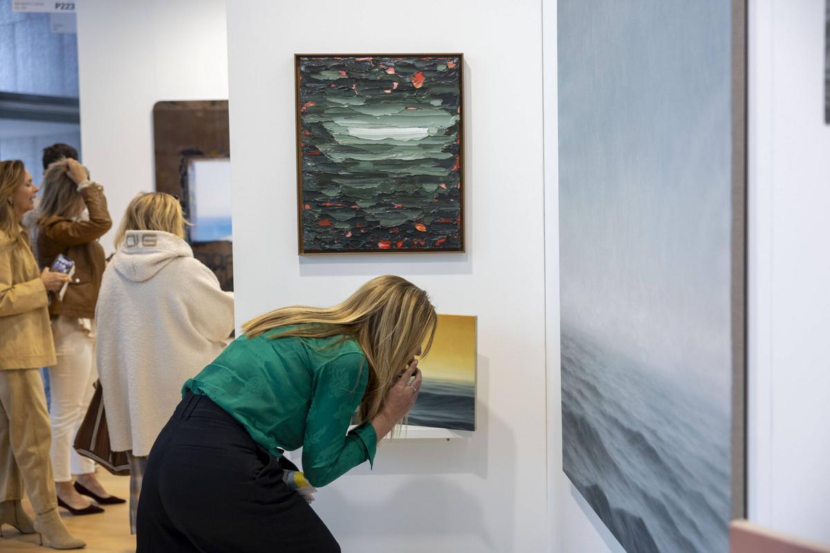 La feria Art Cologne Palma ha cerrado puertas en el palacio de congresos y ha registrado una gran afluencia de visitantes este domingo, en el que la entrada era gratuita para los residentes.