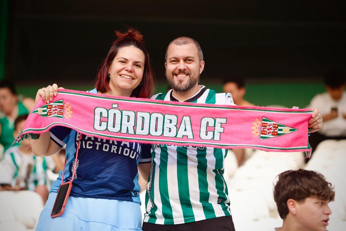 Córdoba CF-Huesca | Las imágenes de la afición en El Arcángel