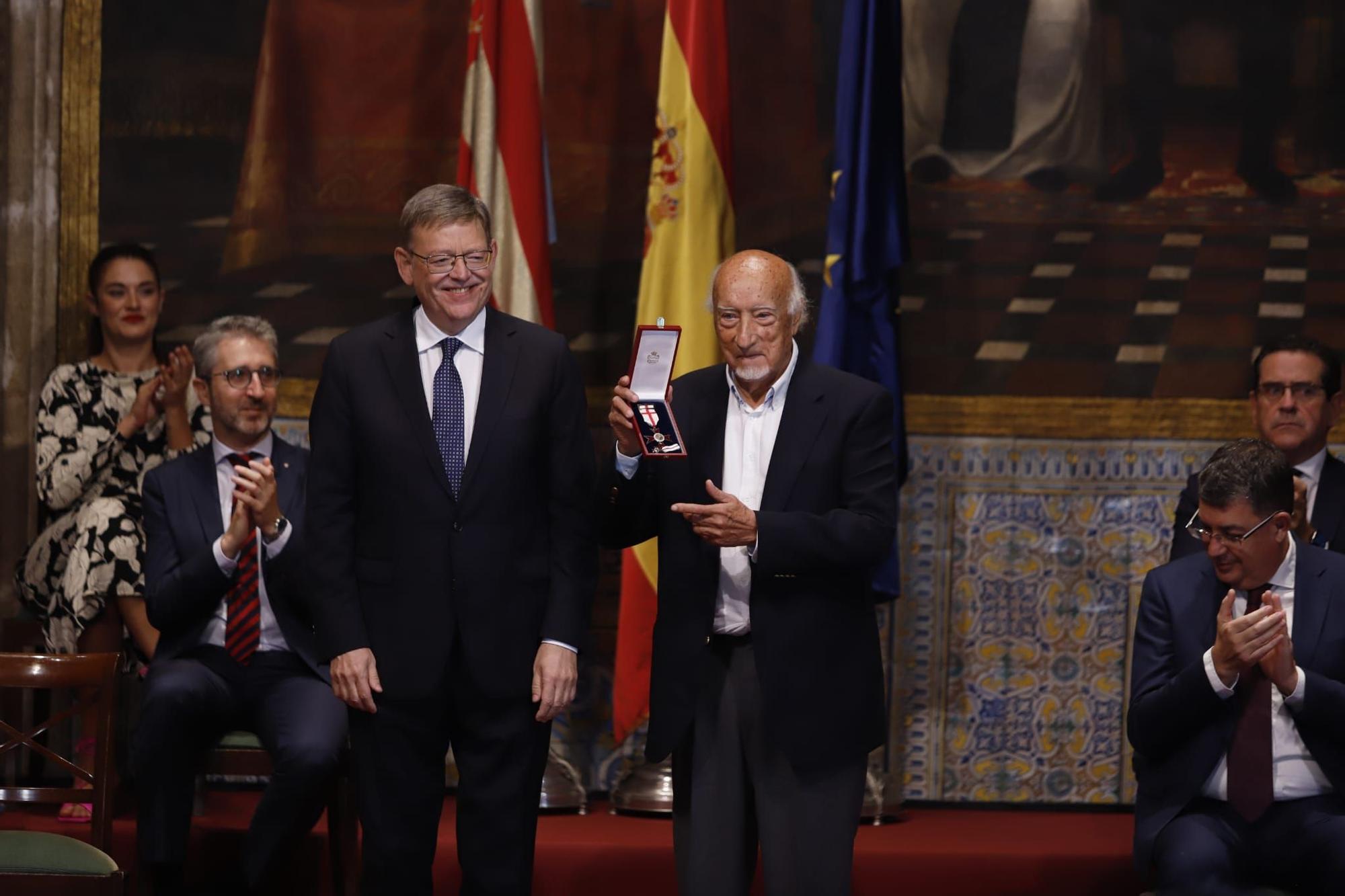 Entrega de las Altas Distinciones del 9 d'Octubre 2022