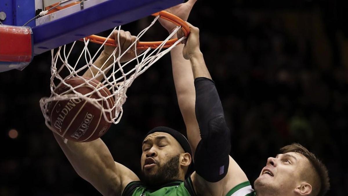 El Joventut volvió con victoria a Europa