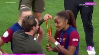 La polémica de la final de la Copa de la Reina: El Barça se entregó las medallas a sí mismas