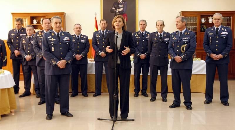 Visita de Cospedal a la Base Aérea de Zaragoza