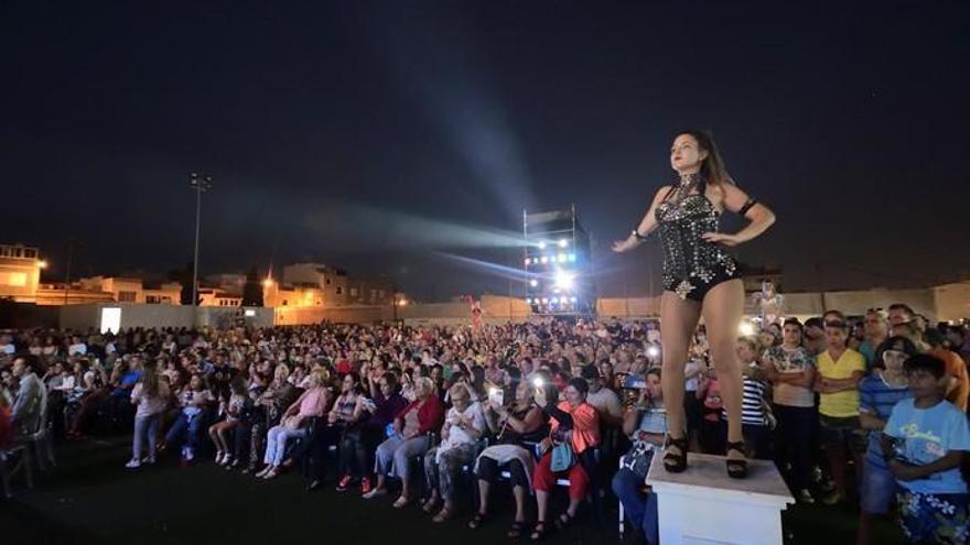 Gala Drag Queen de fiestas del Carmen 2017