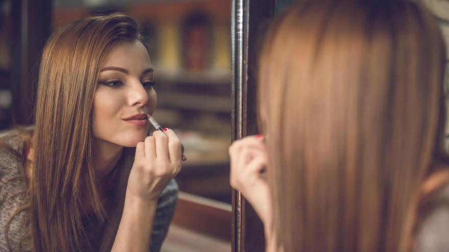 Los 30 trucos de maquillaje que nunca habías oído - Información