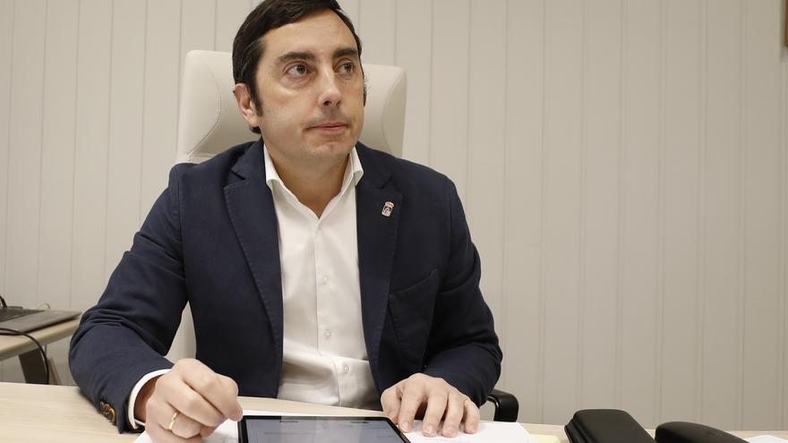 El alcalde de Llanera urge a &quot;cortar la hemorragia de descrédito y vergüenza&quot; y remite a los que &quot;supieron dar un paso atrás para permitir el rearme del PSOE&quot;