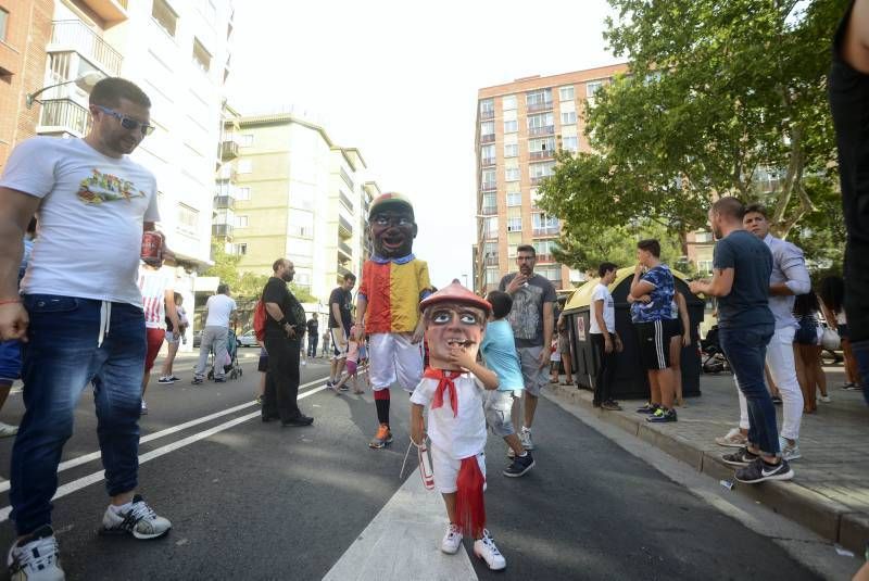 Fotogalería de la cabalgata del pregón de fiestas de San José