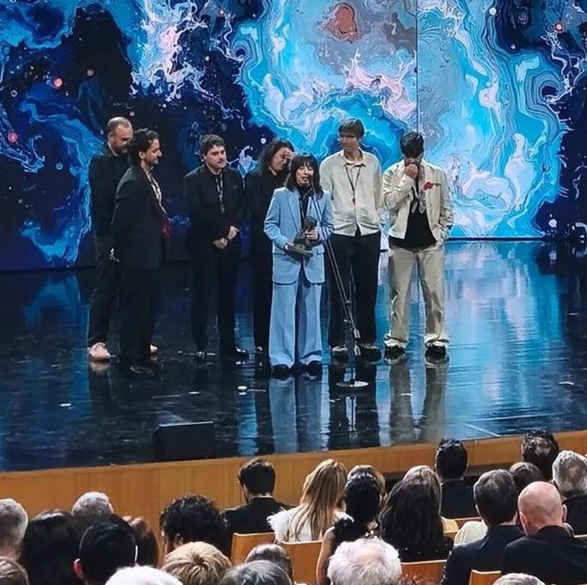 A cineasta durante o discurso de agradecemento.   | FIRMA