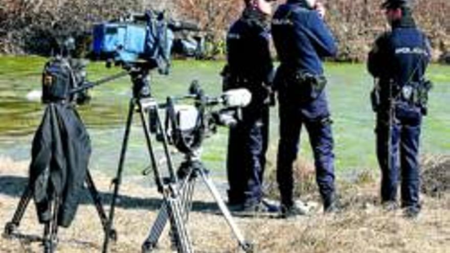 La Policía busca de nuevo a los menores en el río sin resultados