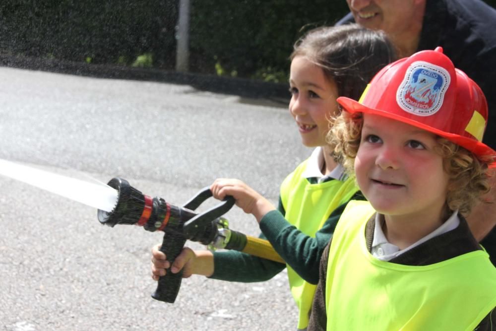 Visita de alumnos de las Teresianas al Rubín