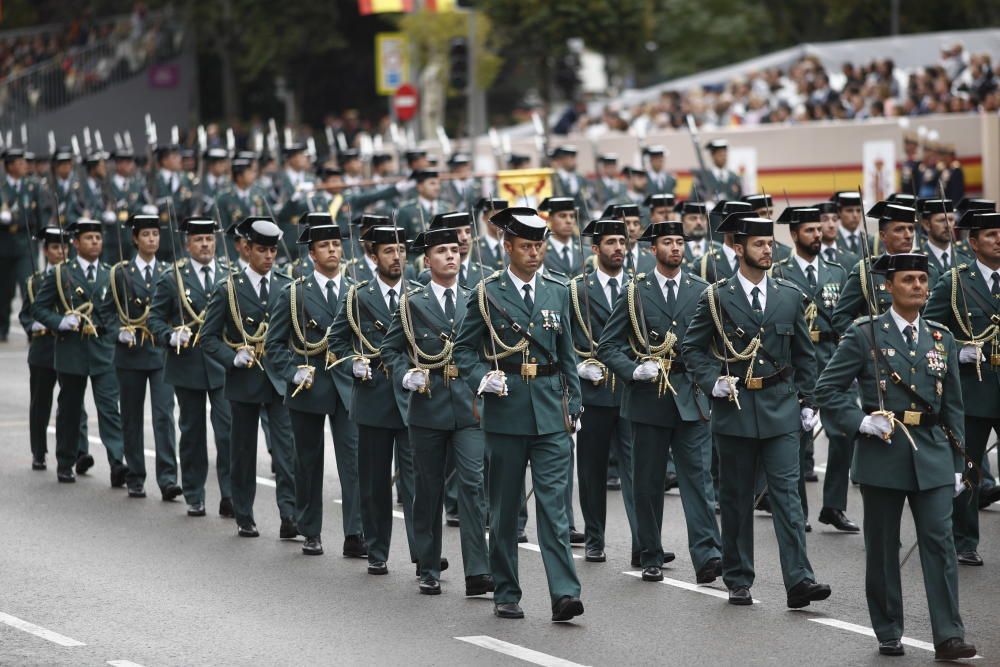 Grupo de Guardias Civiles en el desfile del 12 ...