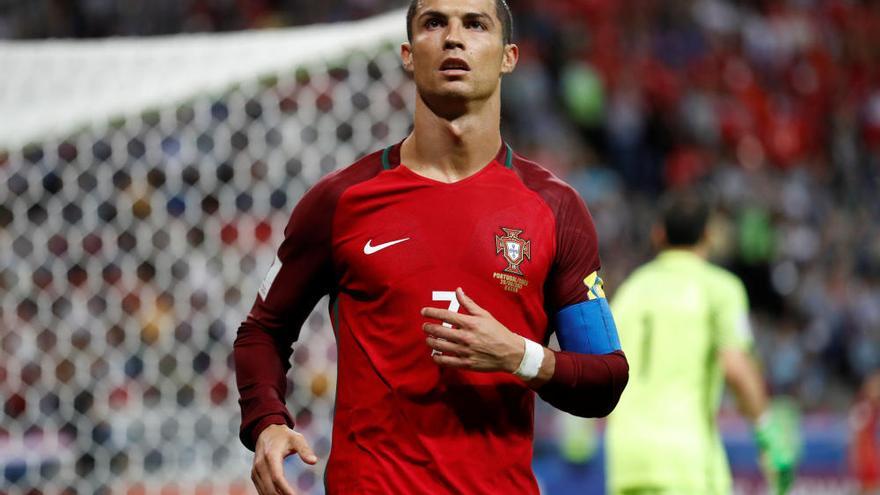 Ronaldo deja su selección para conocer a sus mellizos