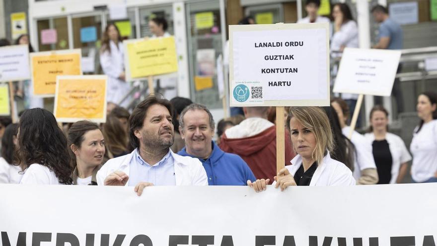 El PNV pide el cese de la ministra de Sanidad por su gestión de la huelga de médicos