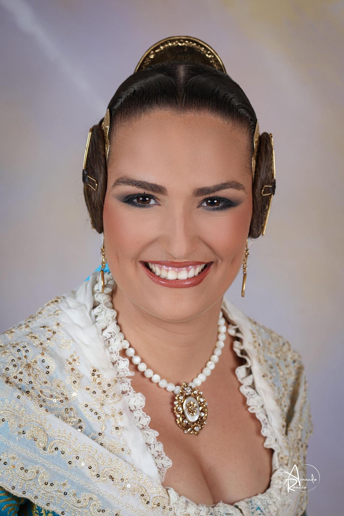 Ana Martinez Muñoz (Dr. Manuel Candela-Beatriz Tortosa)