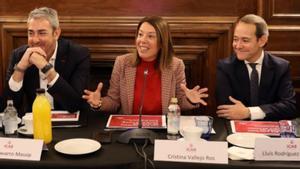 Cristina Vallejo, amb membres de la seva junta. | ICAB / ACN