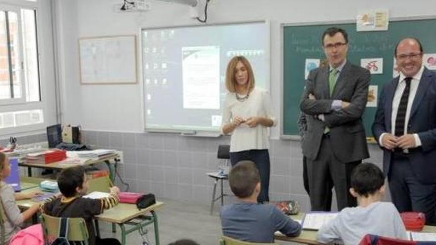 Visita al colegio Escuelas Nuevas