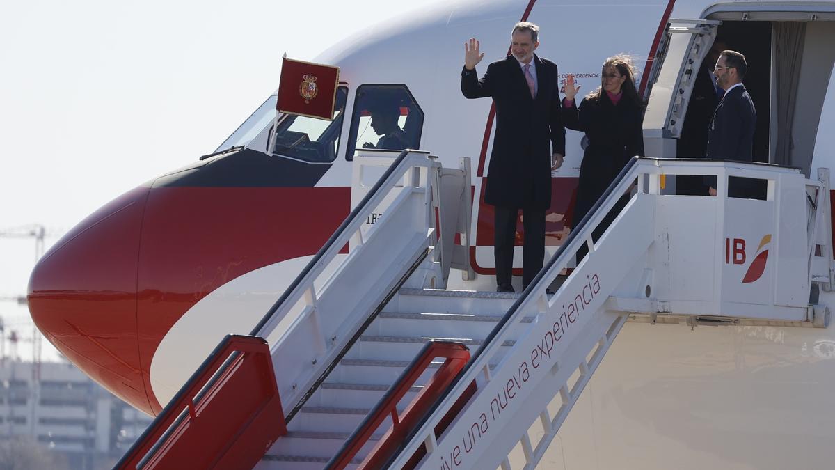 Los reyes de España viajan a Angola en primera visita a África subsahariana.