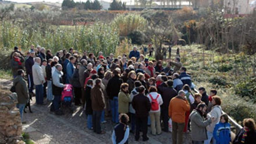 Cáceres redescubre en familia la riqueza histórica en torno a la Ribera del Marco