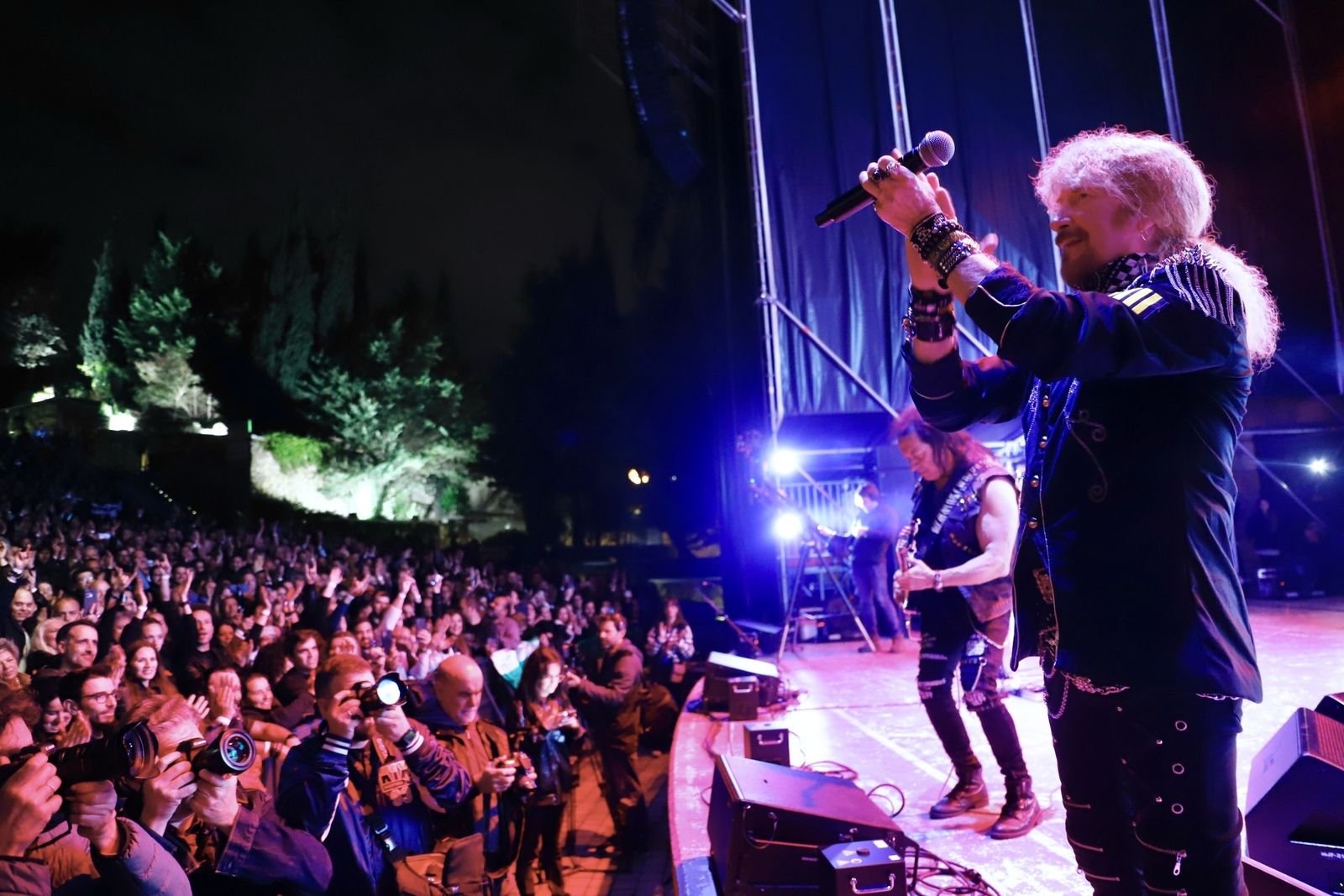 Medina Azahara protagoniza su noche más emotiva en La Axerquía