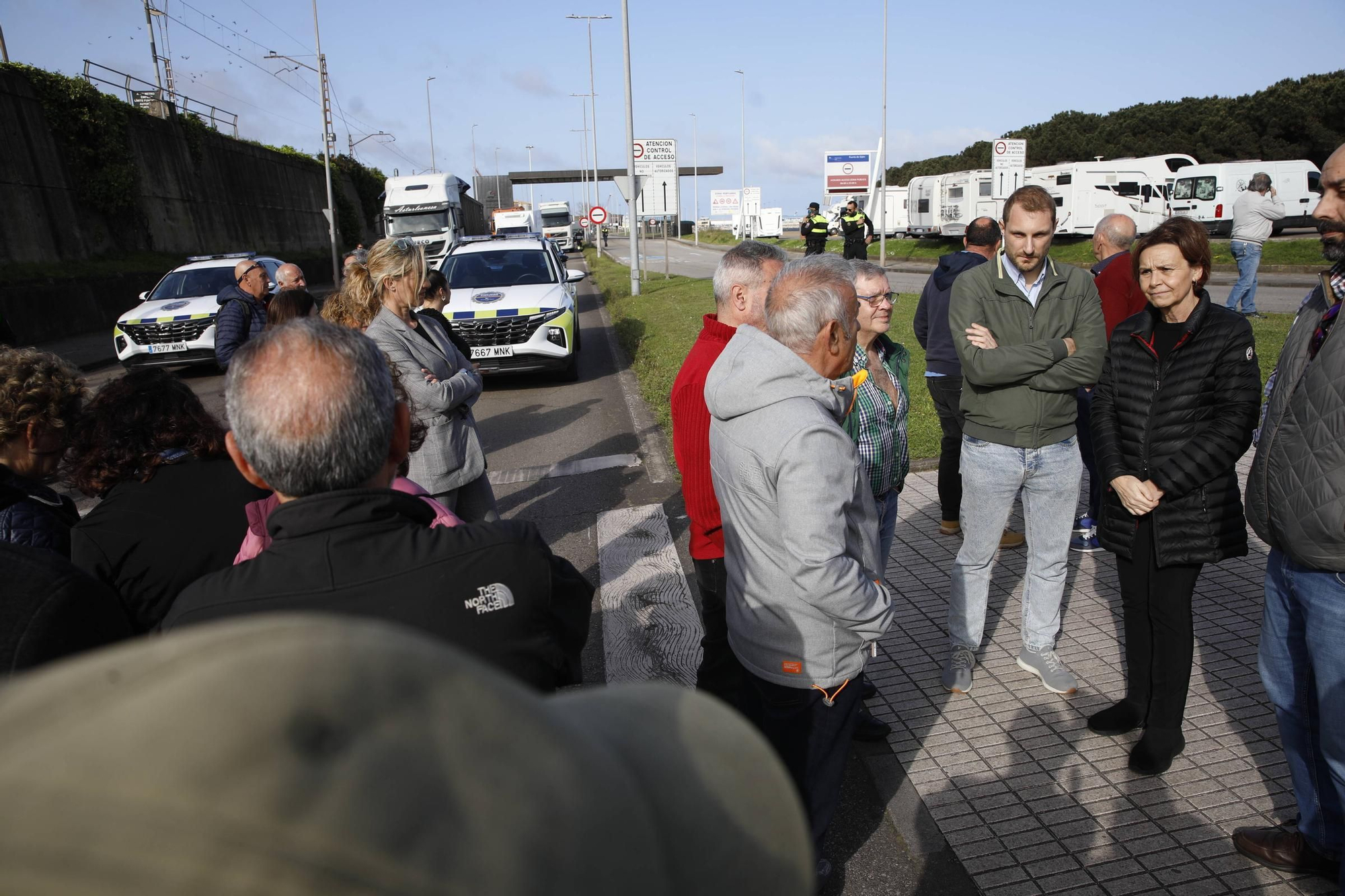 Gijón inicia las movilizaciones tras el enésimo fiasco con el vial de Jove