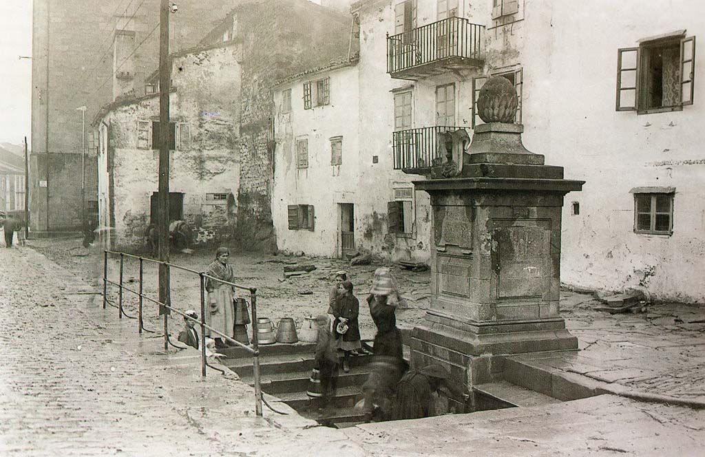 Fonte da Porta do Camiño, 1919