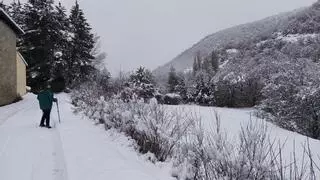 La borrasca Fien cubre el norte de Aragón de nieve