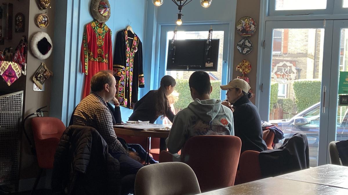 Restaurante uigur en Londres.