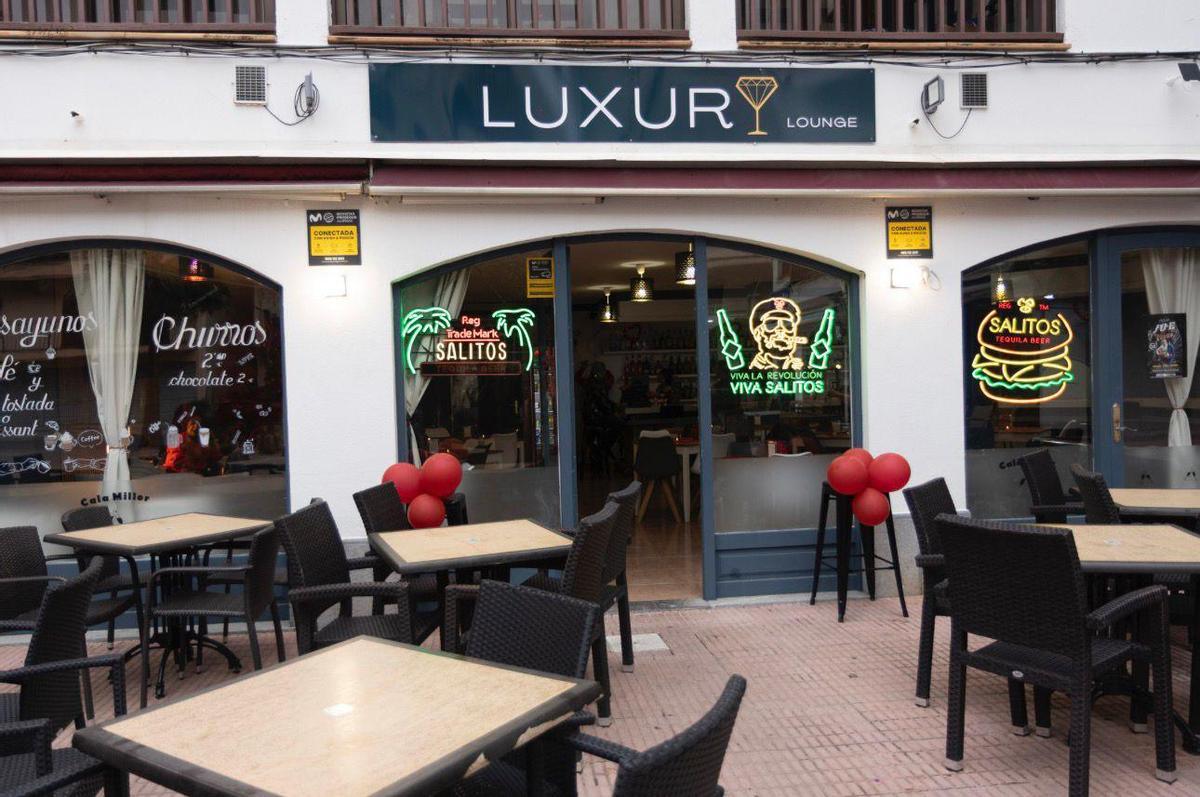 Eröffnung der "Luxury Lounge": So sieht es mittlerweile in der "Goodbye Deutschland"-Faneteria in Cala Millor aus
