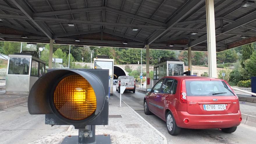 Una media de 20.000 vehículos al día en el túnel de Sóller durante el pasado año