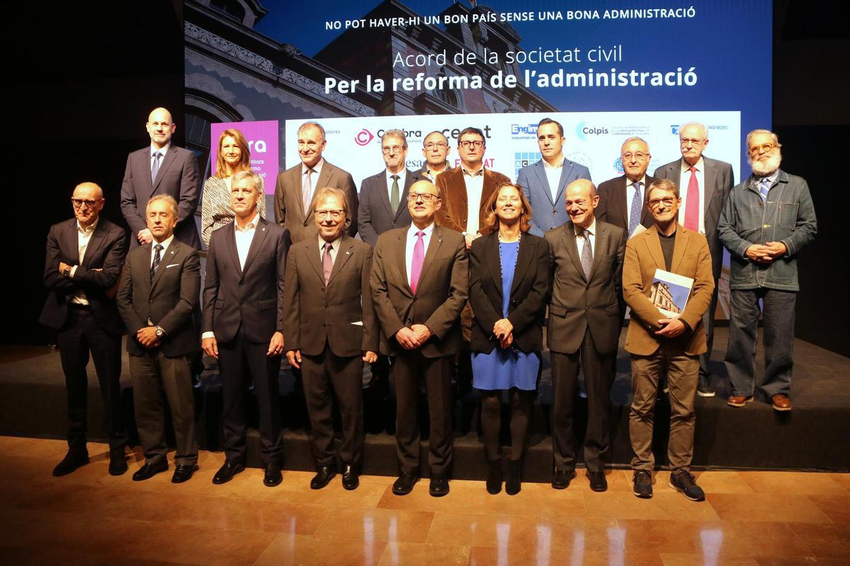 Miembros de FERA