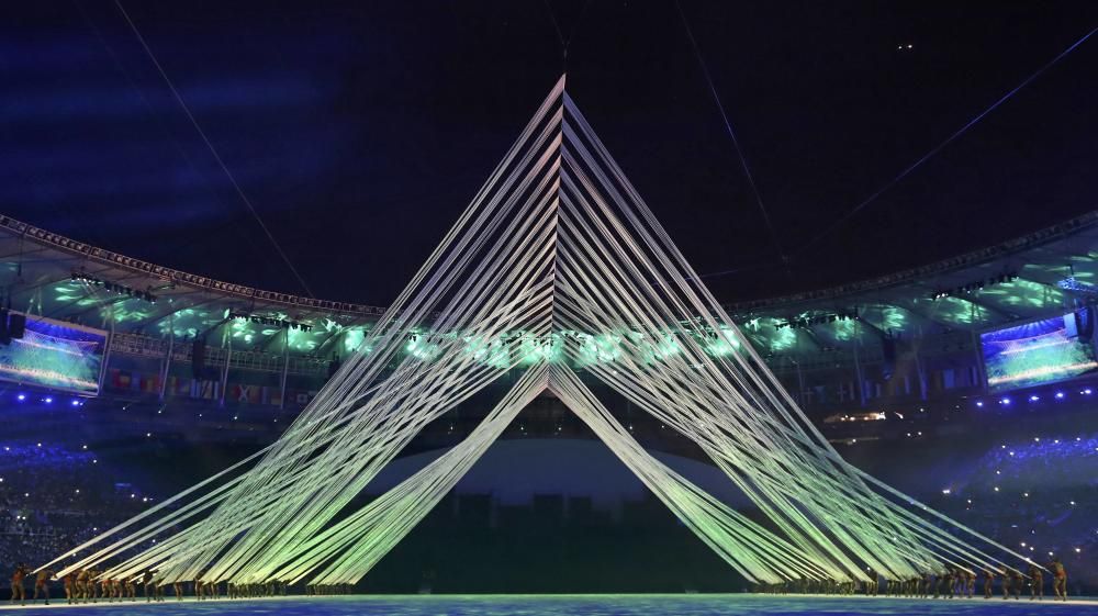La ceremonia de inauguración de las Olimpiadas recreó el Brasil indígena, las diferentes culturas y las grandes urbes.