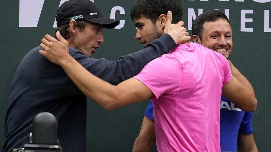 Carlos Alcaraz y Juan Carlos Ferrero en una imagen de archivo. | EFE/RAY ACEVEDO