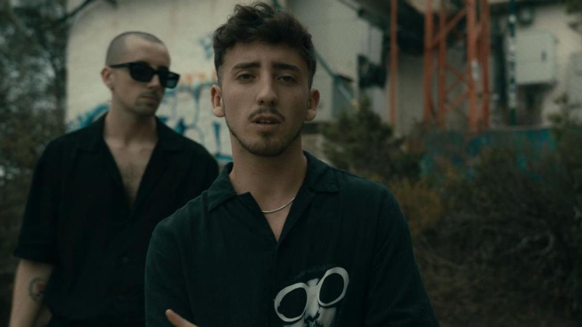 Imatge del videoclip de ‘Ch000: /transition/’.