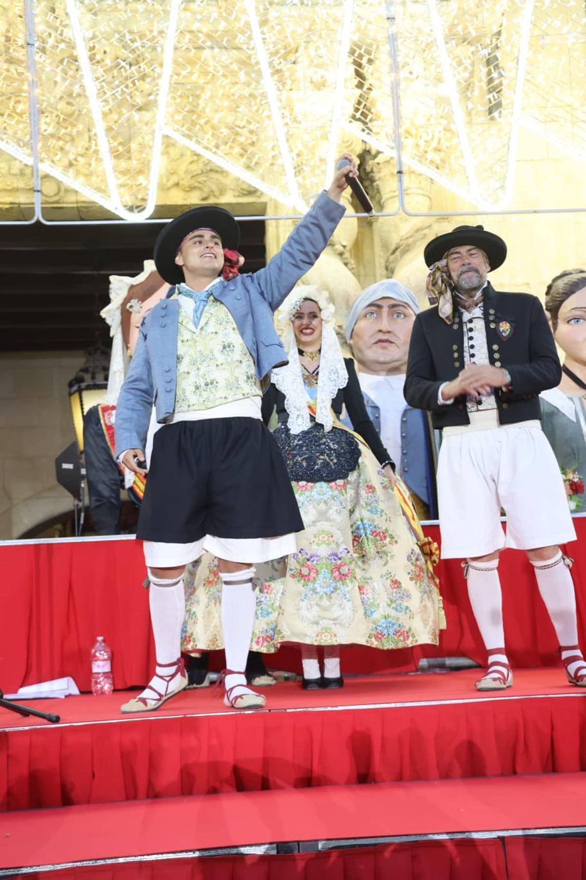 Funzo reivindica en su pregón las Hogueras como identidad de Alicante